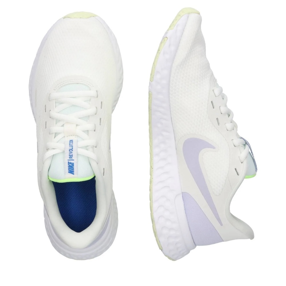 New Nike Revolution 5 Running Shoes White